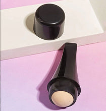 Load image into Gallery viewer, Oil volcanic absorbing roller
